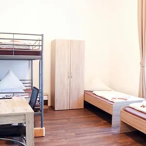 Hostal Fmm, Memmingerberg