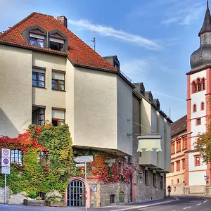 Отель Gruener Baum, Вюрцбург